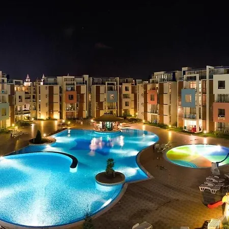 Apartment ❤spacious Studio W Kitchen Near Cacao❤beach❤iw❤ *